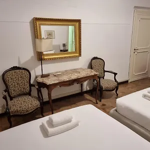 Luxury 2 Bedroom In The Heart Of Apartment Rome