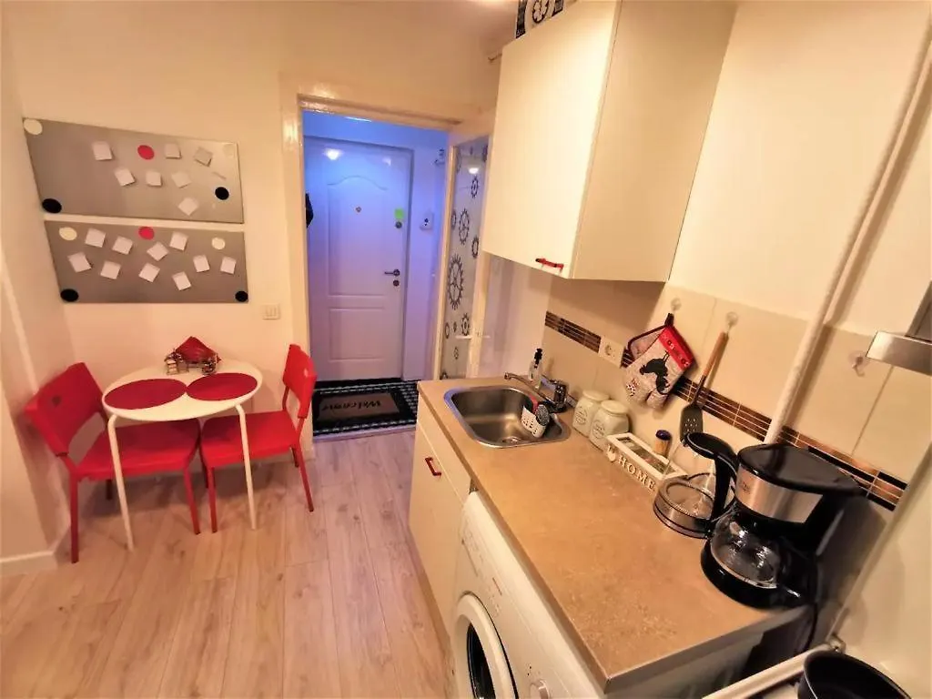 Luxury Piata Universitate Old Town Apartment Bucharest